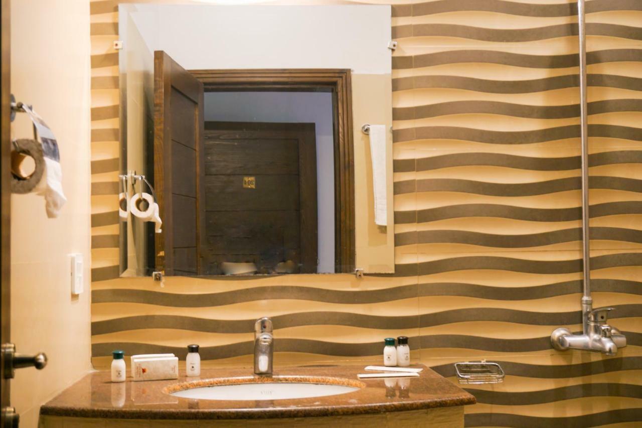 City View Hotel & Restaurant Lahor Kültér fotó
